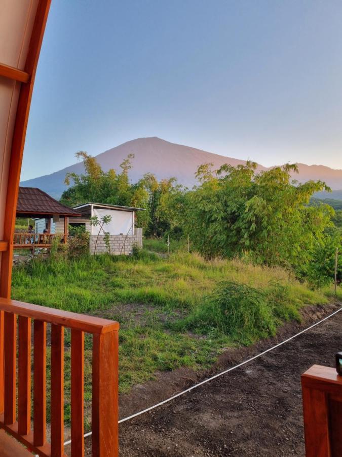 Family Rinjani Bungalow Sajang Exterior photo