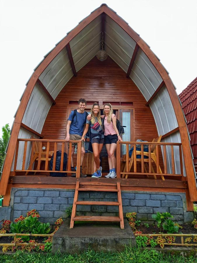 Family Rinjani Bungalow Sajang Exterior photo